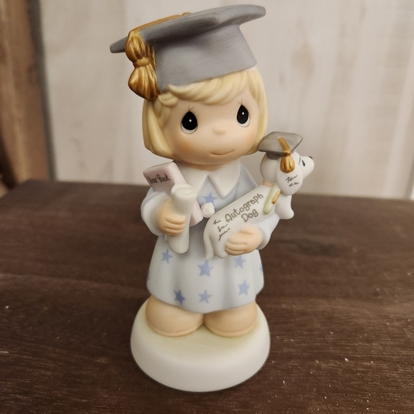 Precious Moments Graduation Figurine with Cap and Diploma - Picture 2 of 9